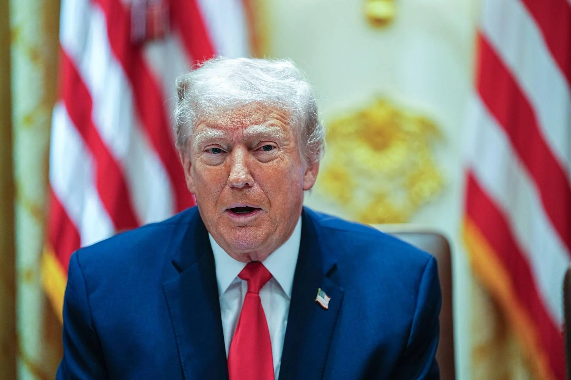 Trump no Gabinete: Venezuela, Ucrânia, Gaza e o tabuleiro geopolítico em mutação