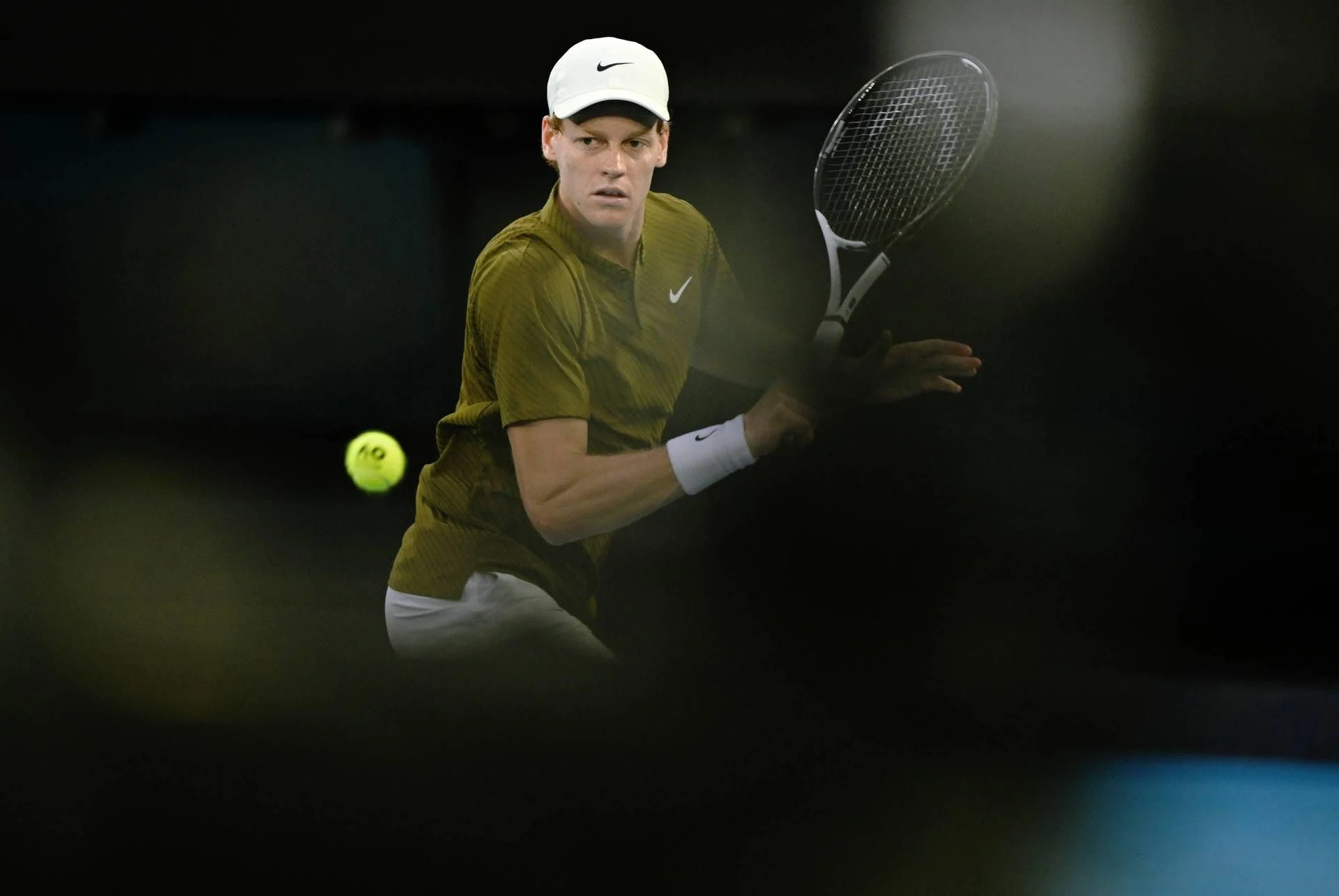 Bertolucci defende Sinner após derrota para Djokovic: "Na vida há vitórias e derrotas"