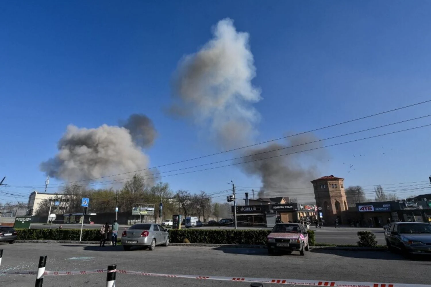 Ataque atinge maternidade em Zaporizhzhia enquanto Zelensky se prepara para trilateral em Abu Dhabi