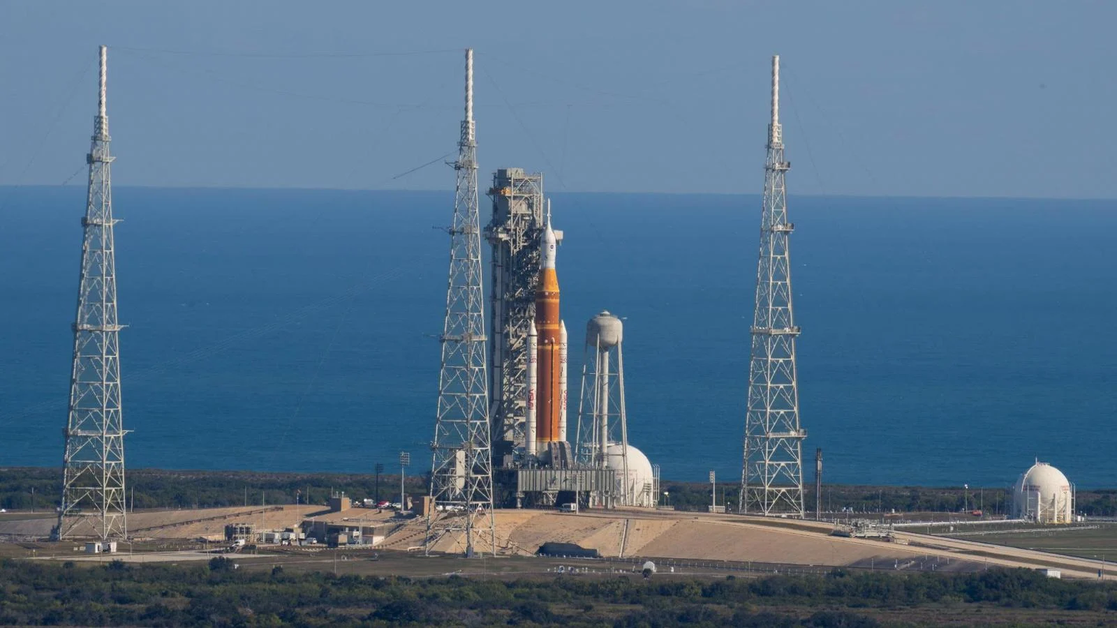 Artemis 2 adiada para março após vazamento durante teste: impacto e o que muda