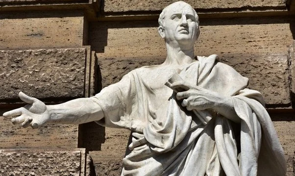 Roma Unificada: A Revolta Plebeia e a Lei Hortênsia
