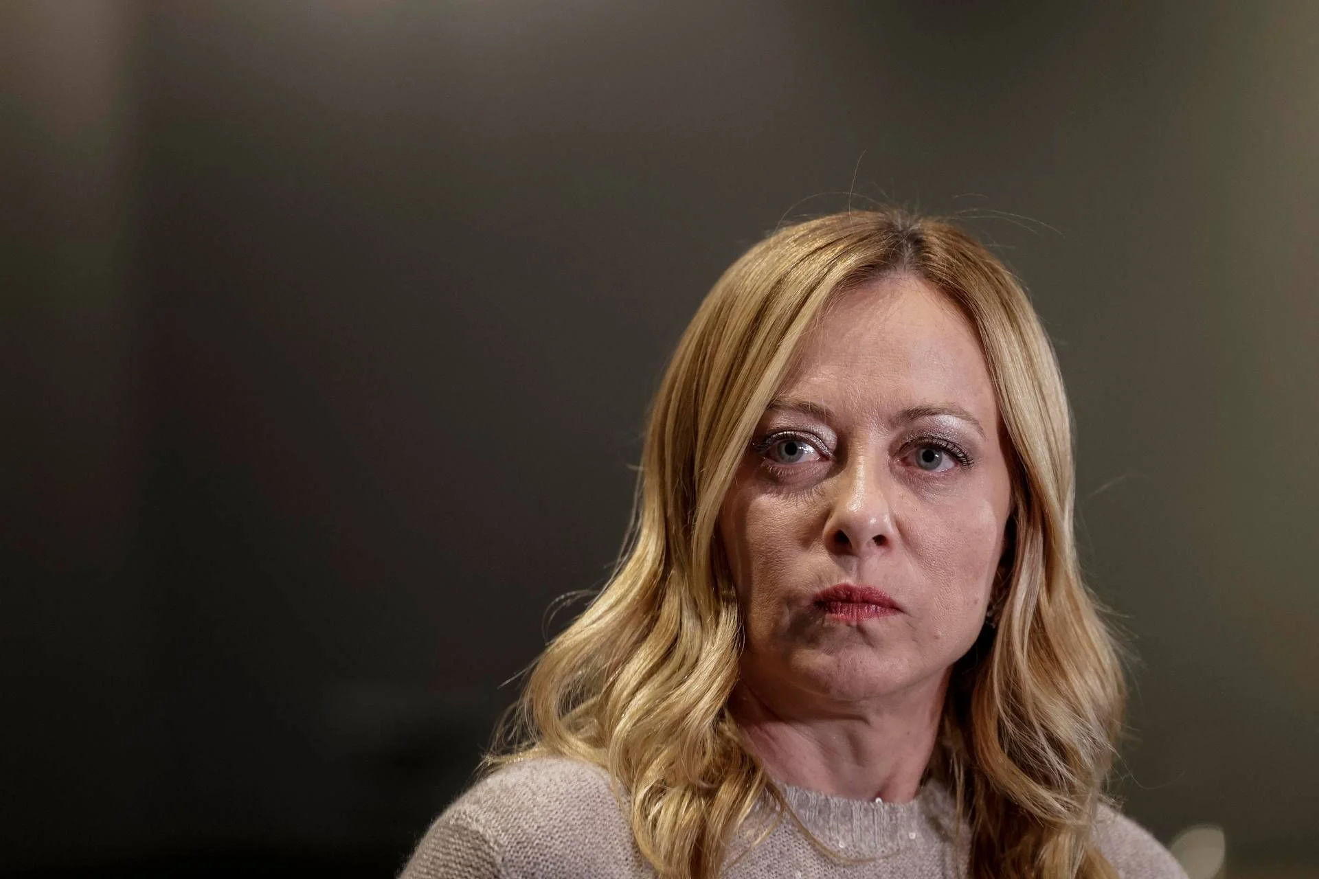 Askatasuna: Meloni defende endurecimento das leis de segurança; Schlein acusa instrumentalização política