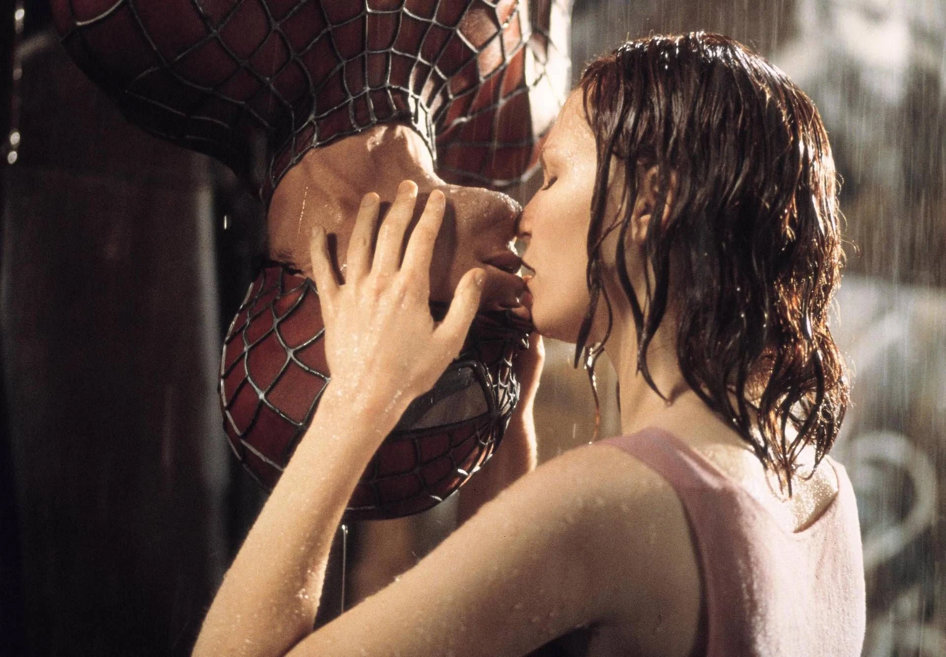 Tobey Maguire pode voltar como Spider-Man? Sam Raimi admite desejo, mas respeita os planos da Marvel