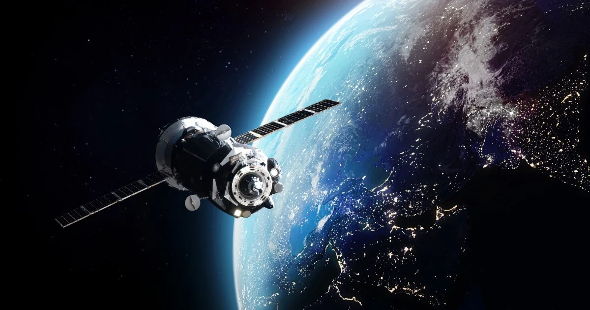 Espionagem russa no espaço: veículos Luch teriam interceptado comunicações de satélites europeus