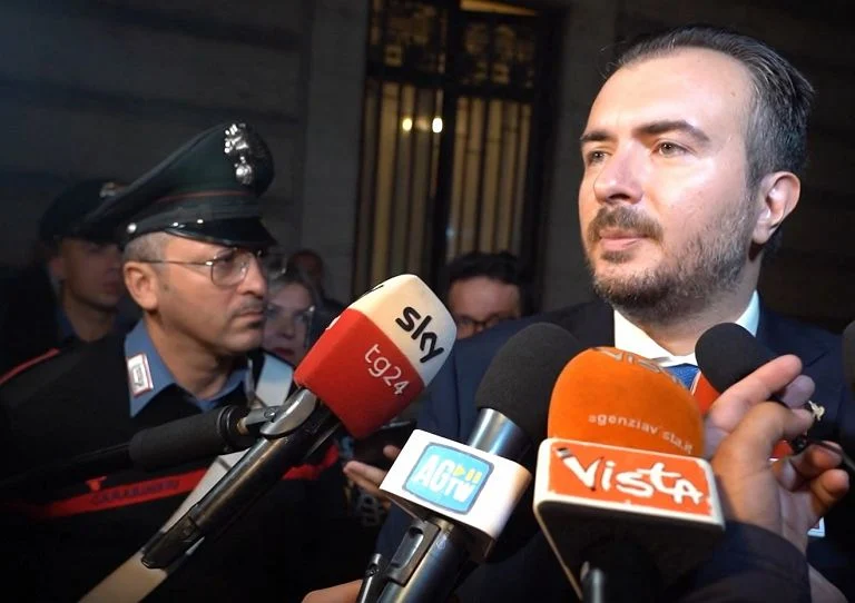 Vannacci desafia Salvini: emenda que bloqueia envio de armas a Kiev agita a Lega