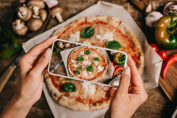 Comendo Pizza como um Italiano: 7 Erros para evitar na Pizzaria