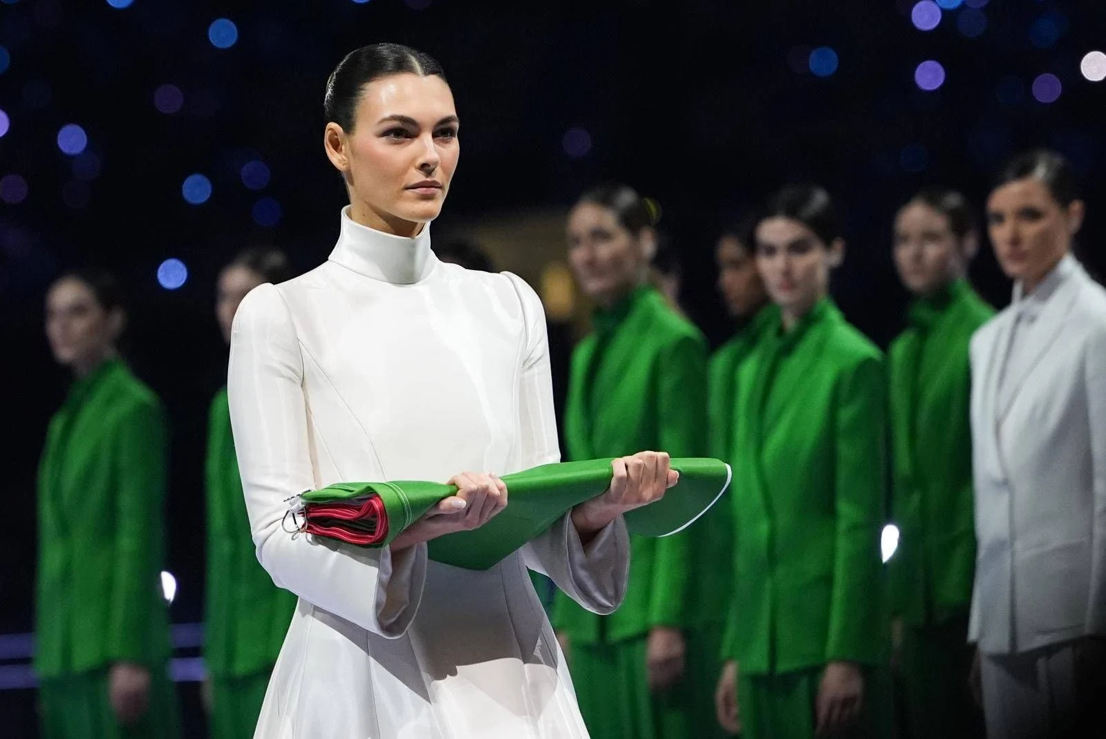 Milano-Cortina 2026: A cerimônia de abertura iluminada por Giorgio Armani