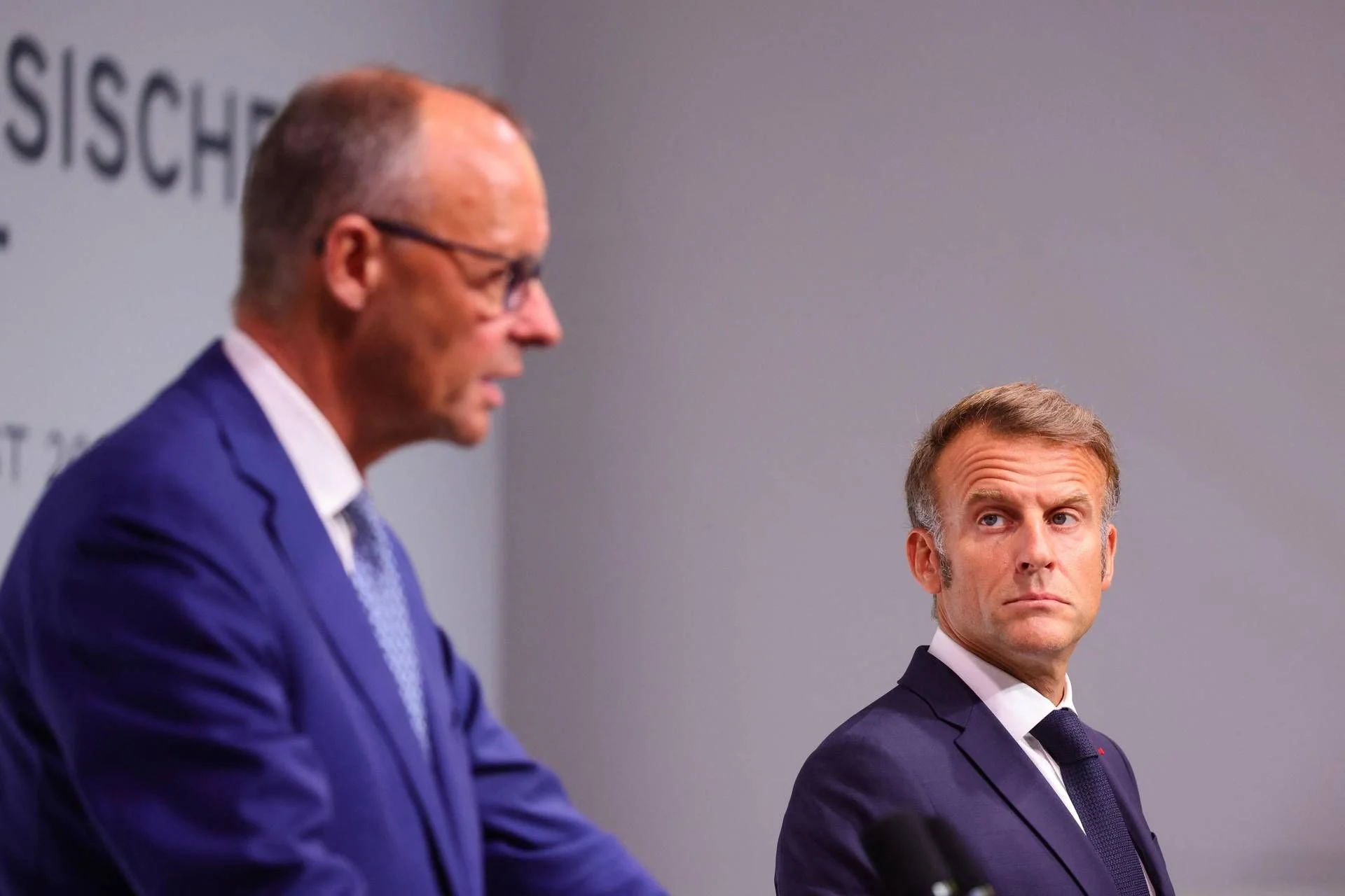 Alemanha rejeita proposta de eurobond de Macron antes do cúpula sobre competitividade