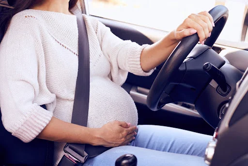 Gestantes no Volante: Segurança e Bem-Estar em Viagens de Carro