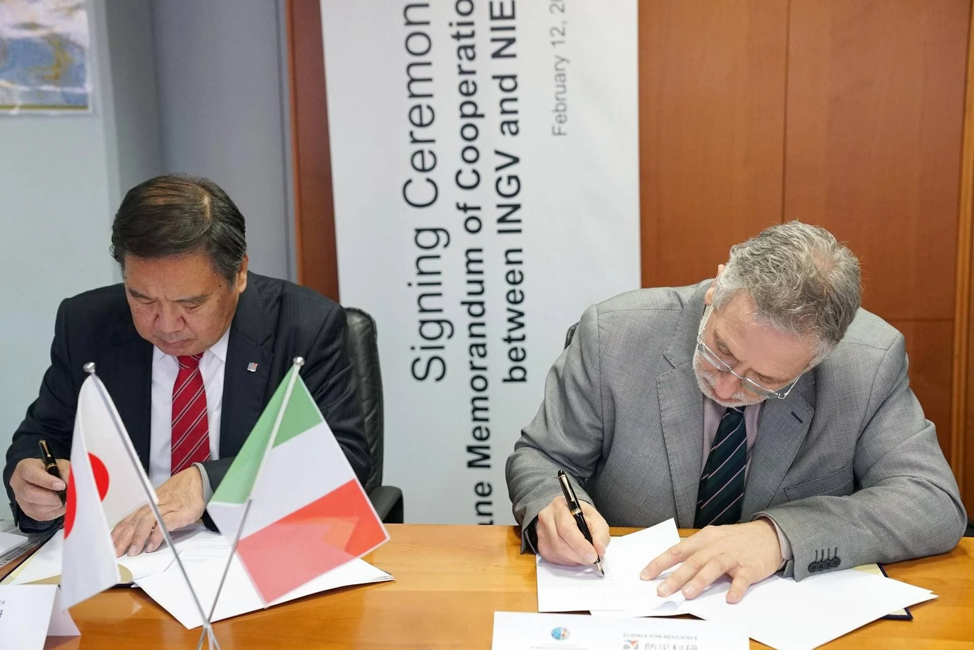 Itália e Japão firmam cooperação científica para monitoramento de terremotos e vulcões