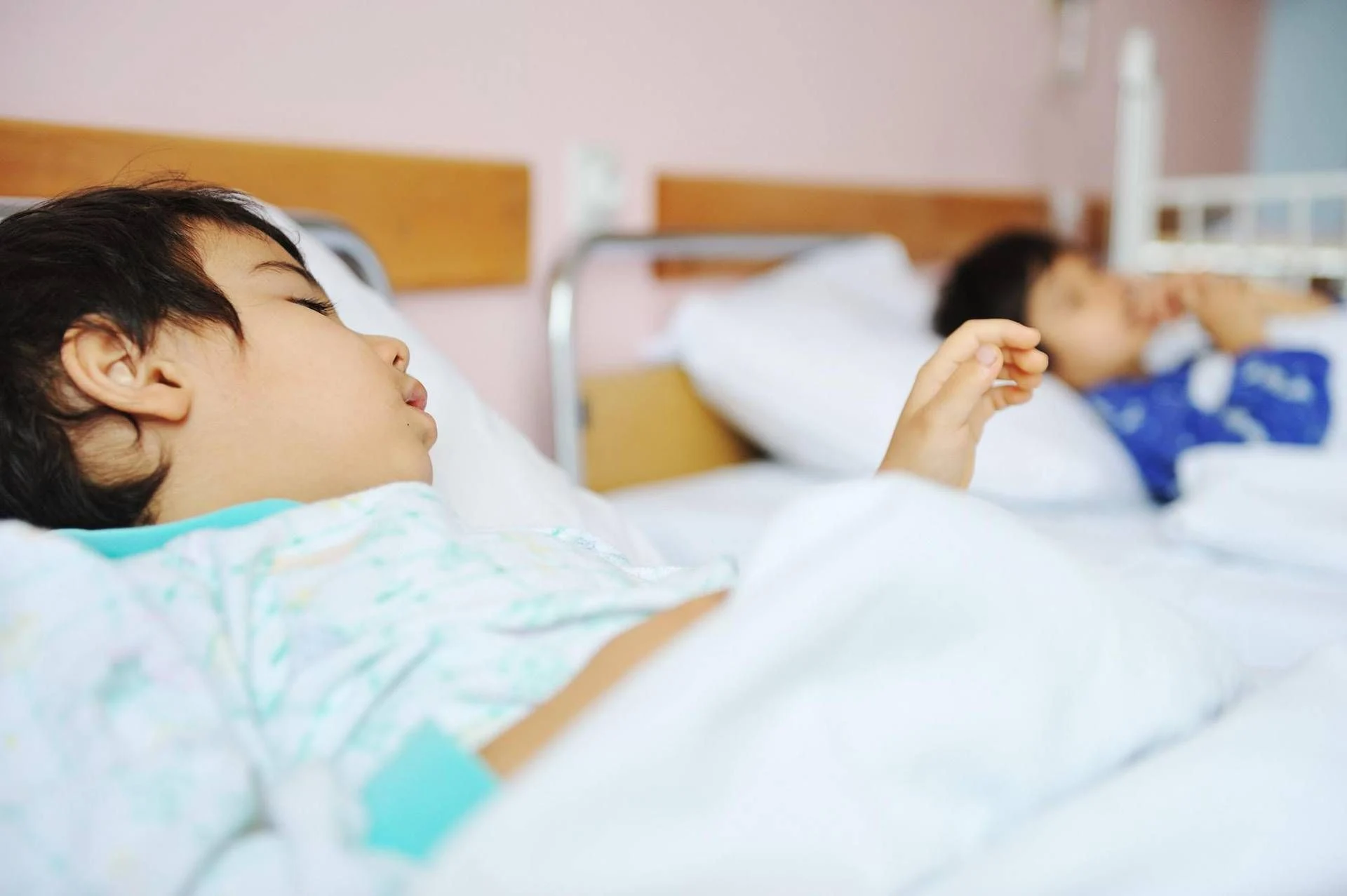 Radioterapia é decisiva em 1 a cada 3 casos de tumores pediátricos, diz AIRO