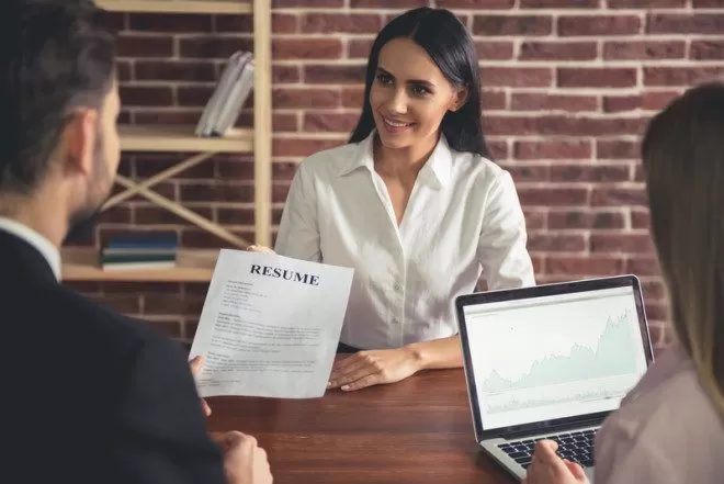 Tipos de Contrato de Trabalho na Itália: Um Guia Completo