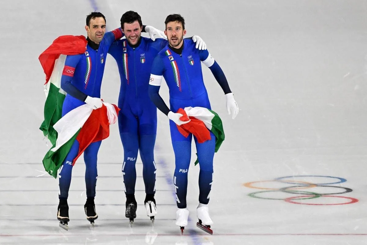 Milano Cortina 2026: Itália é ouro na perseguição por equipes do patinação de velocidade com Ghiotto, Giovannini e Malfatti