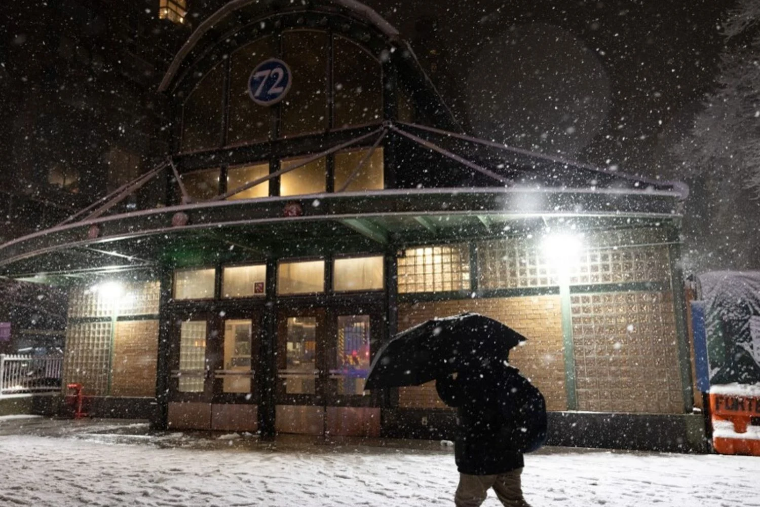 New York paralisa: pior tempestade de neve em 10 anos pode trazer até 70 cm e ventos de 80 km/h