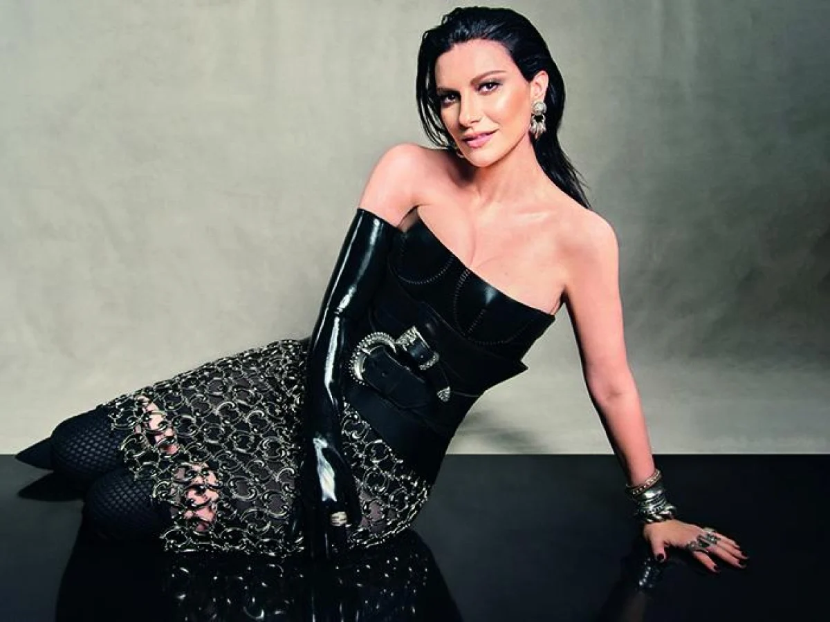 Laura Pausini: palco, museu e novo álbum — o desdobrar de uma carreira em movimento