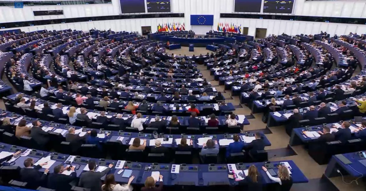 Parlamento Europeu propõe suspender Turnberry Agreement após Trump elevar dazi ao 15%