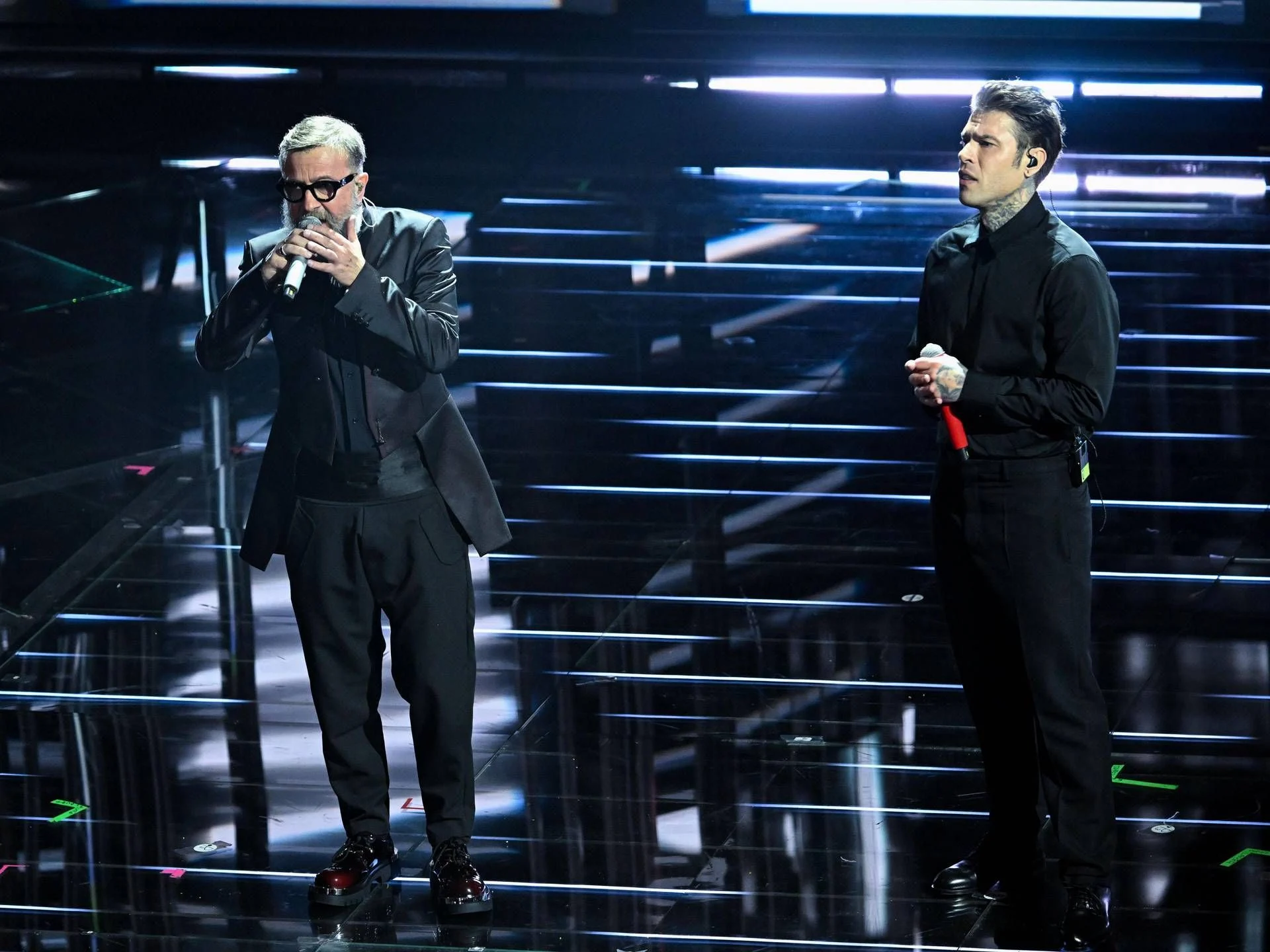 Sanremo 2026: Fedez-Masini sobem nas apostas da Sisal e superam Serena Brancale