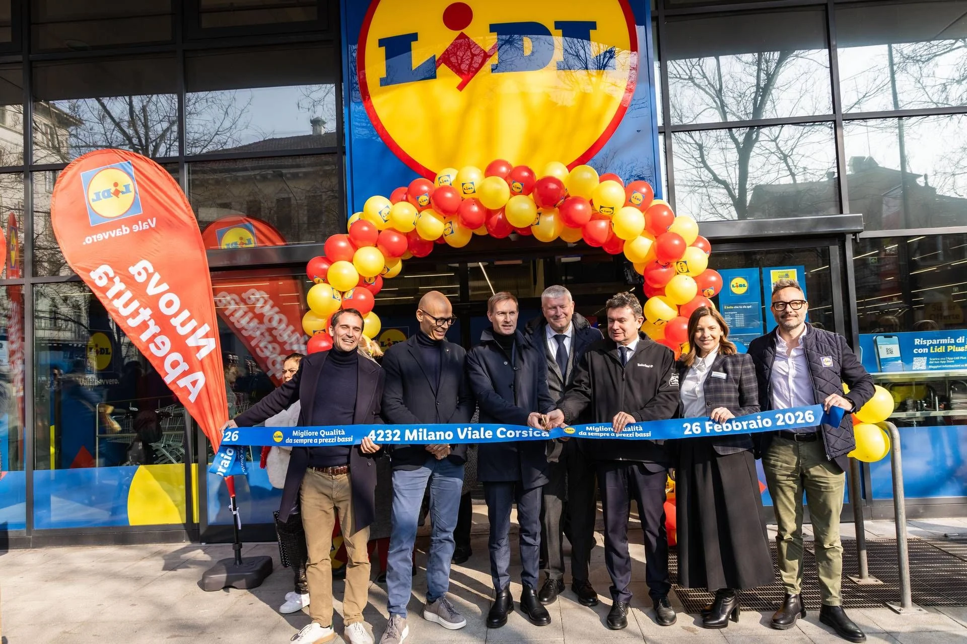 Lidl Italia inaugura 800º ponto de venda em Milão e acelera expansão com 23 novas lojas em 7 semanas