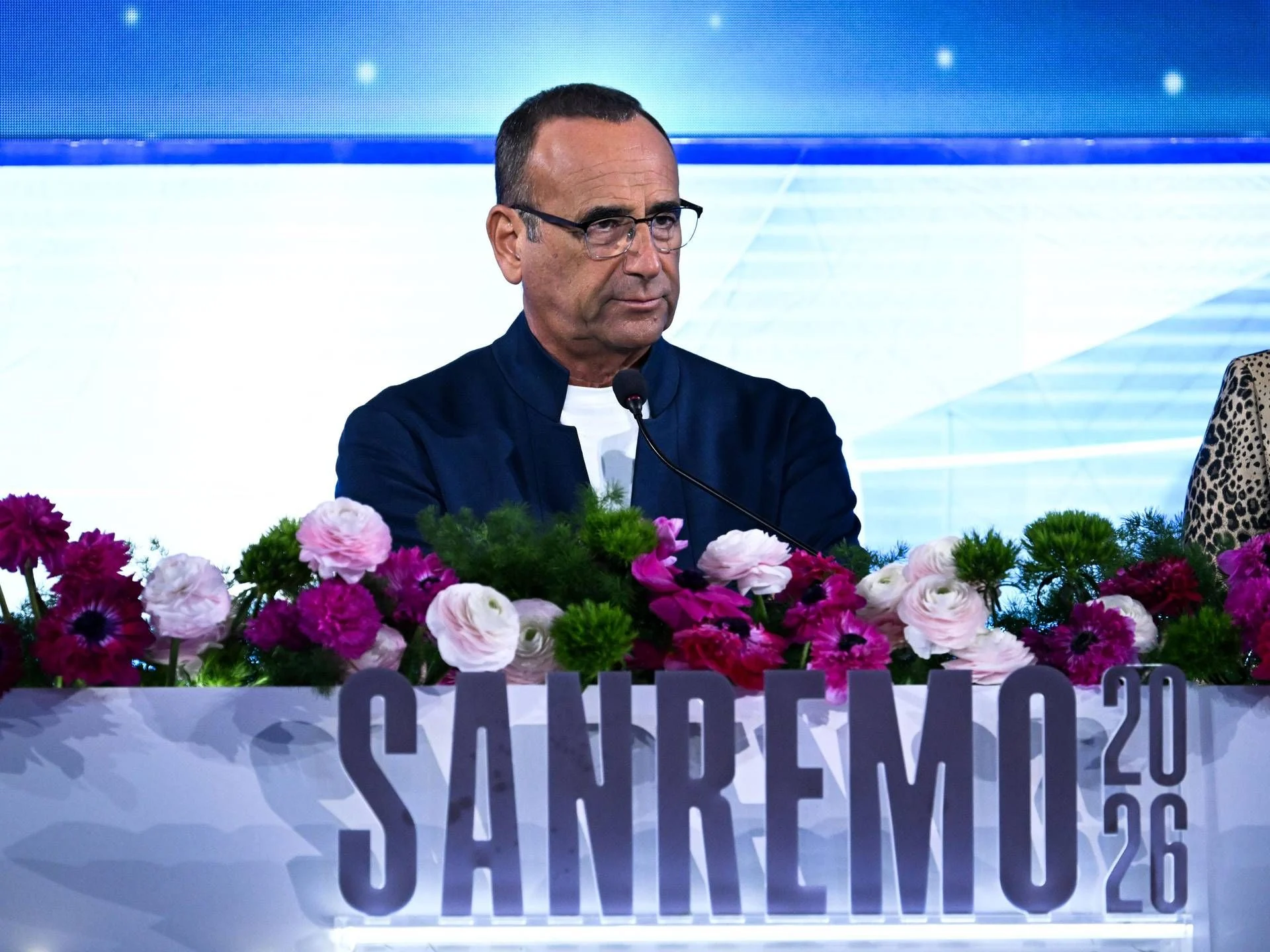 Sanremo 2026: Carlo Conti defende escolhas e explica menor presença de mulheres no festival