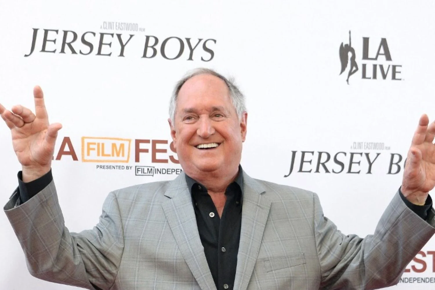 Morre Neil Sedaka, ícone do pop americano, aos 86 anos