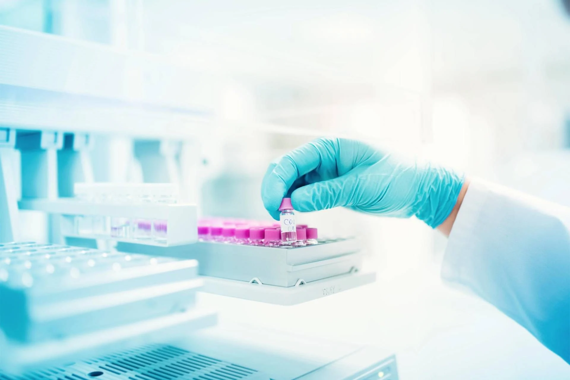 Setor farmacêutico dispara em empregos e atrai jovens para a Pharma Academy