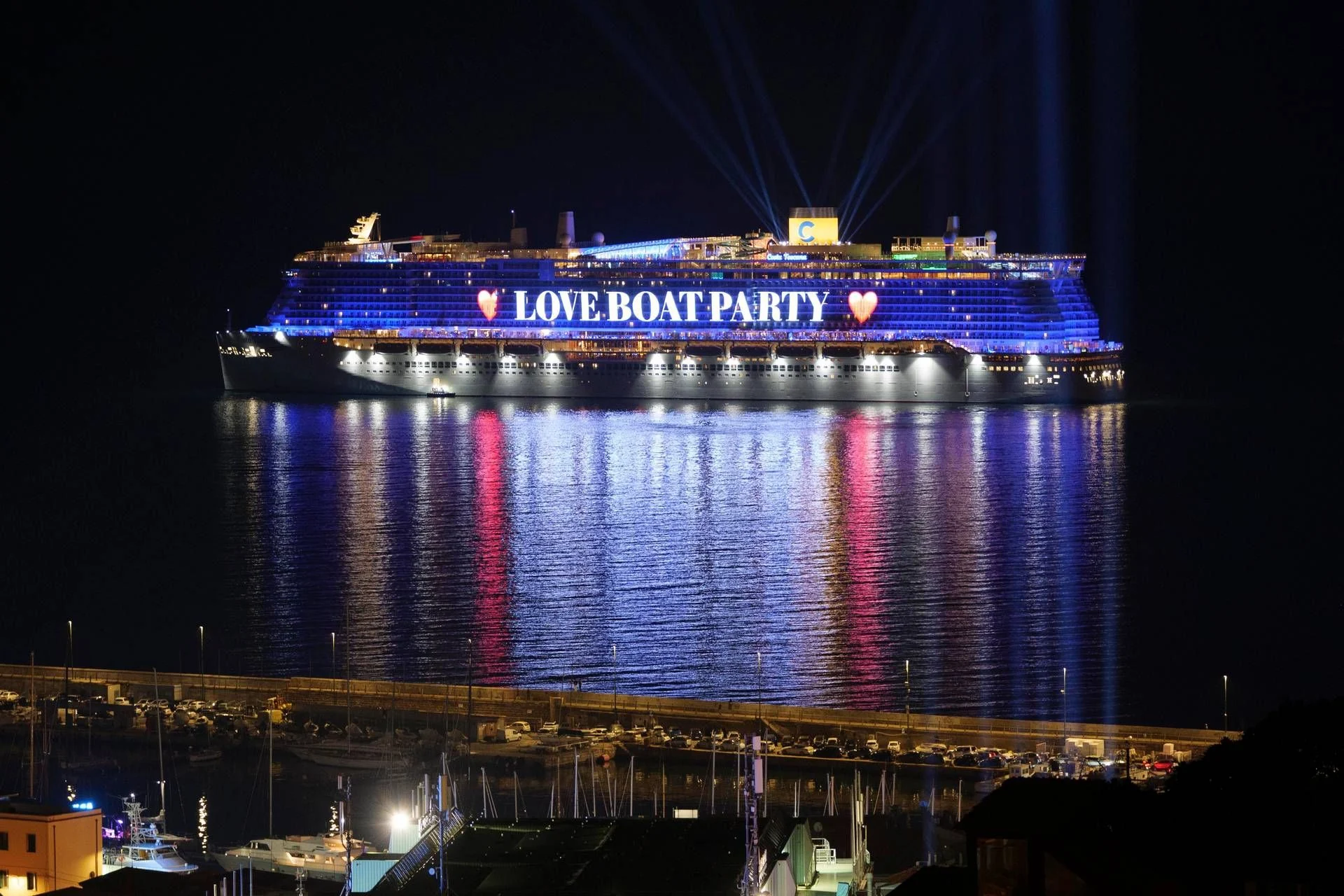 Music Cruise 2026: Costa Toscana e Max Pezzali transformam o navio em palco pop