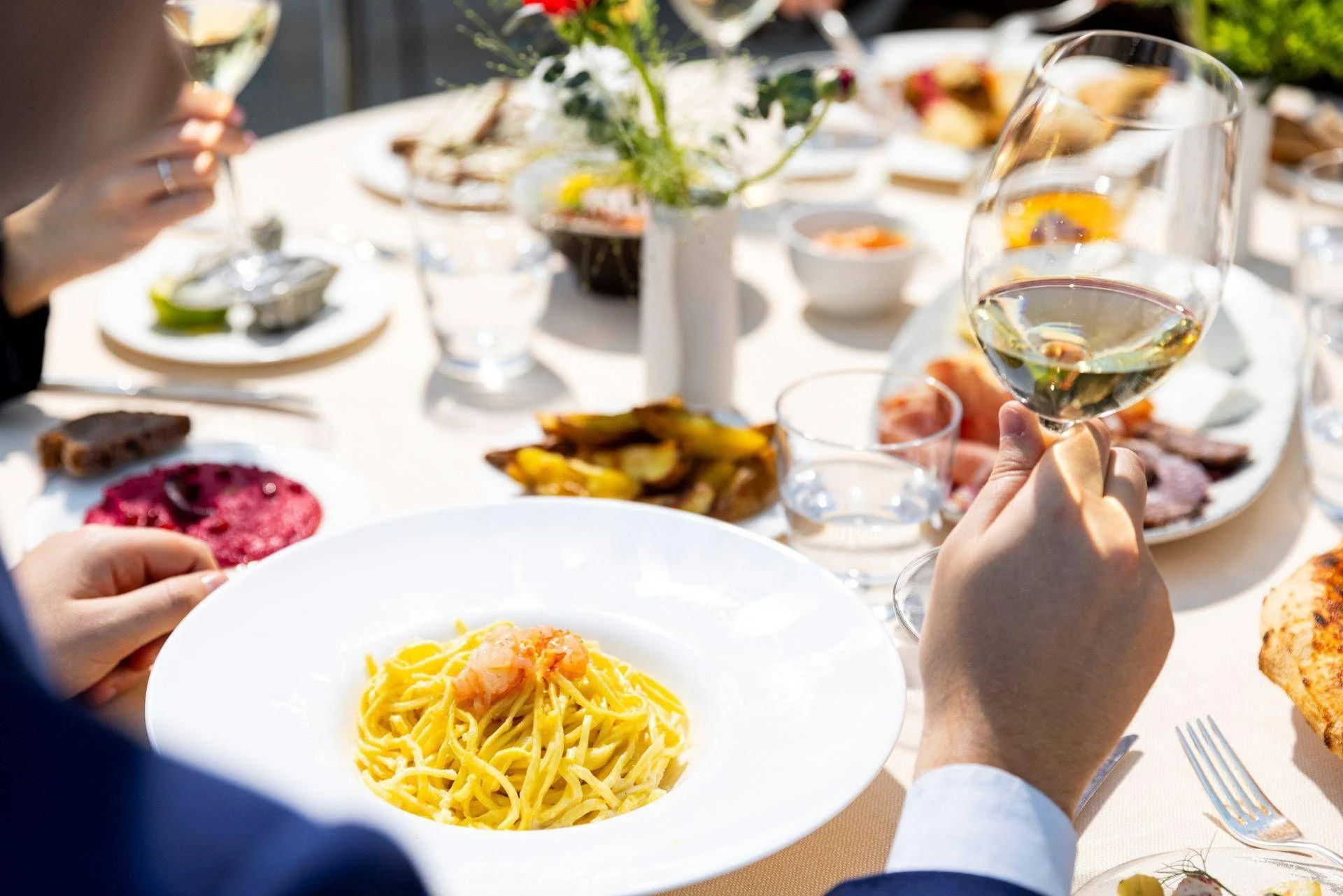 Brunch na Itália: onde provar o ritual dominical em Roma, Milão, Florença e Palermo