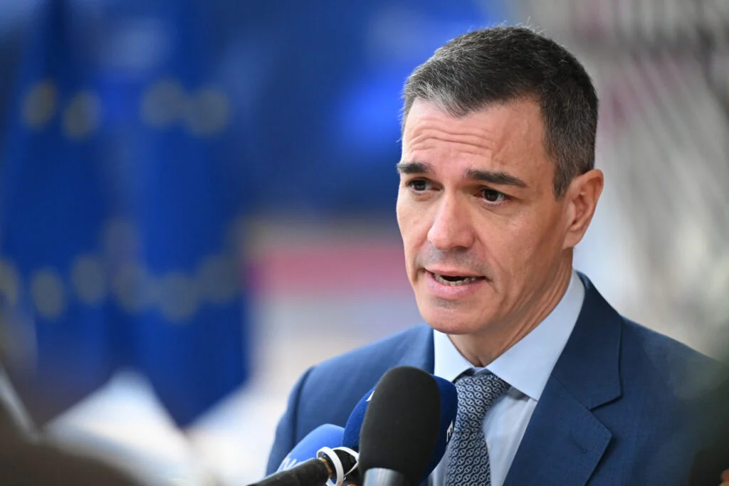 Espanha veta uso das bases de Rota e Morón em operações contra o Irã e apela por desescalada