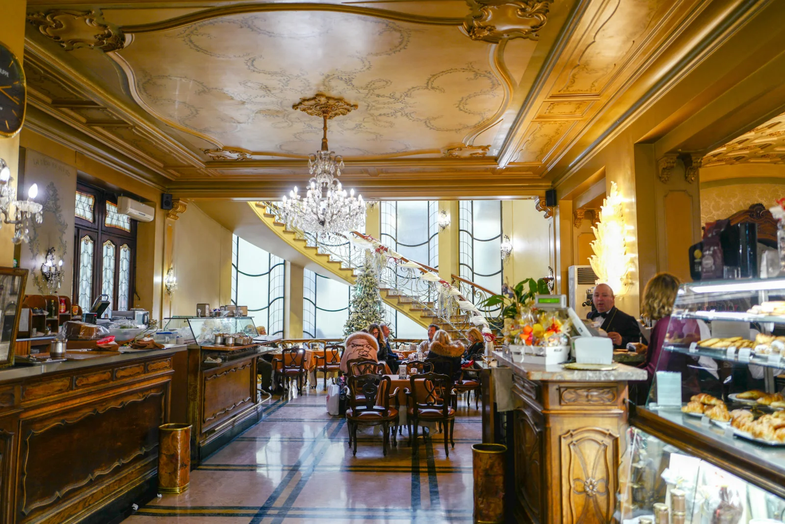 Descobrindo Turim: 5 Cafeterias Históricas
