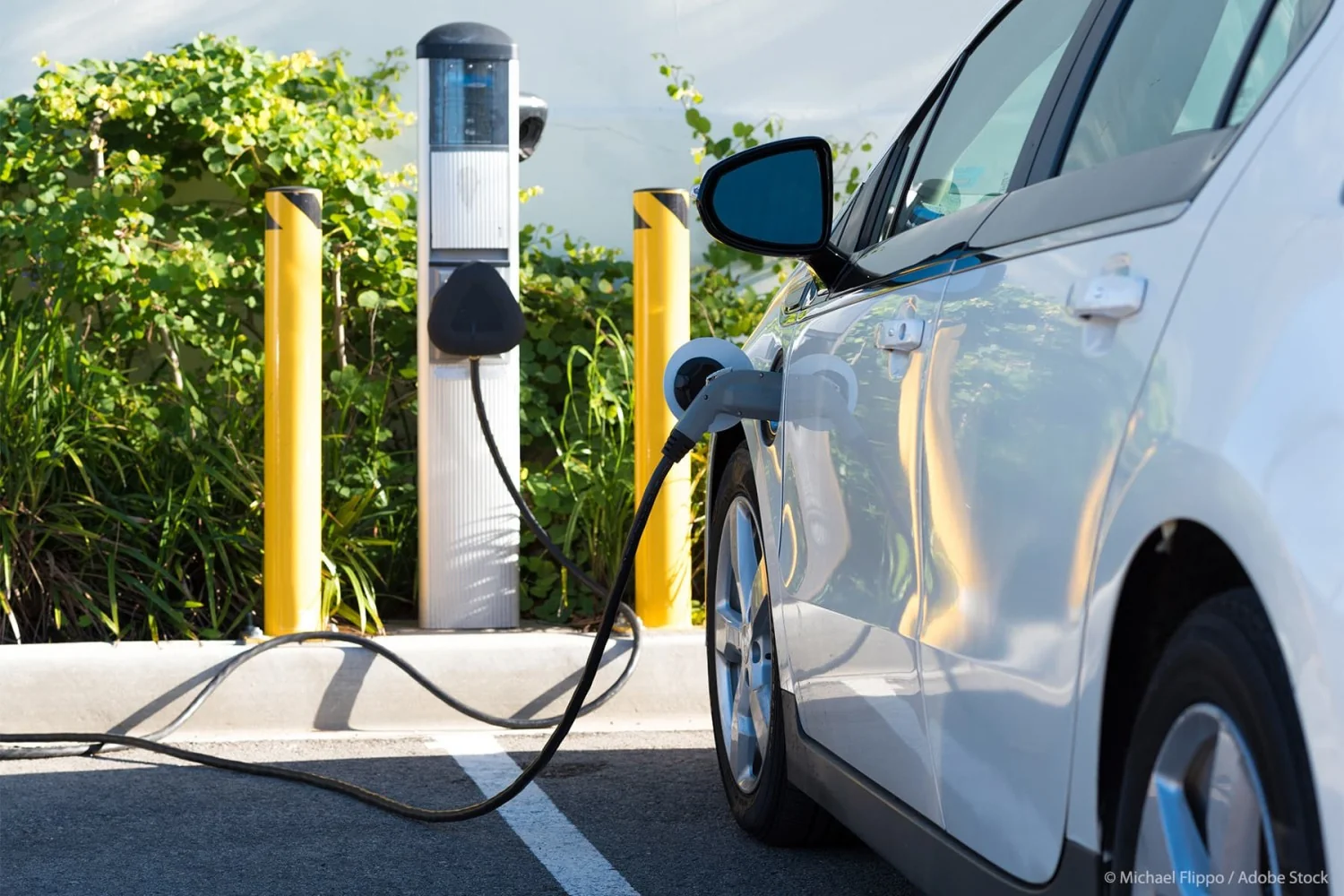 2025: o ponto de virada dos preços e vendas de veículos elétricos na UE — risco real de enfraquecer a meta 2030