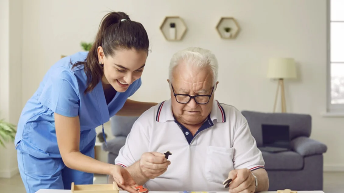 40% dos casos de Alzheimer podem ser prevenidos com hábitos saudáveis, dizem especialistas