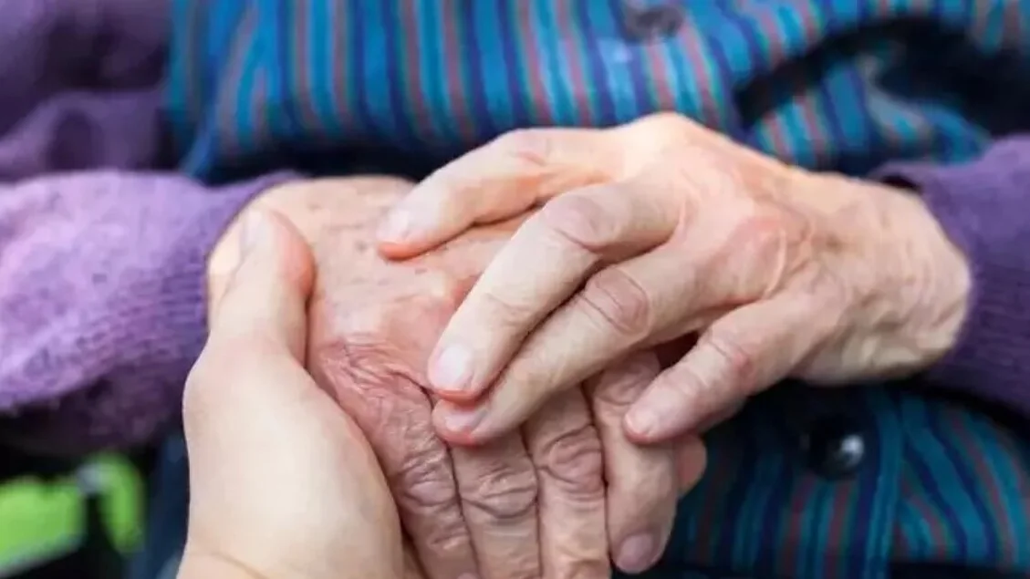Paciente e associações reagem ao parecer negativo da AIFA sobre reembolso de novos tratamentos para Alzheimer
