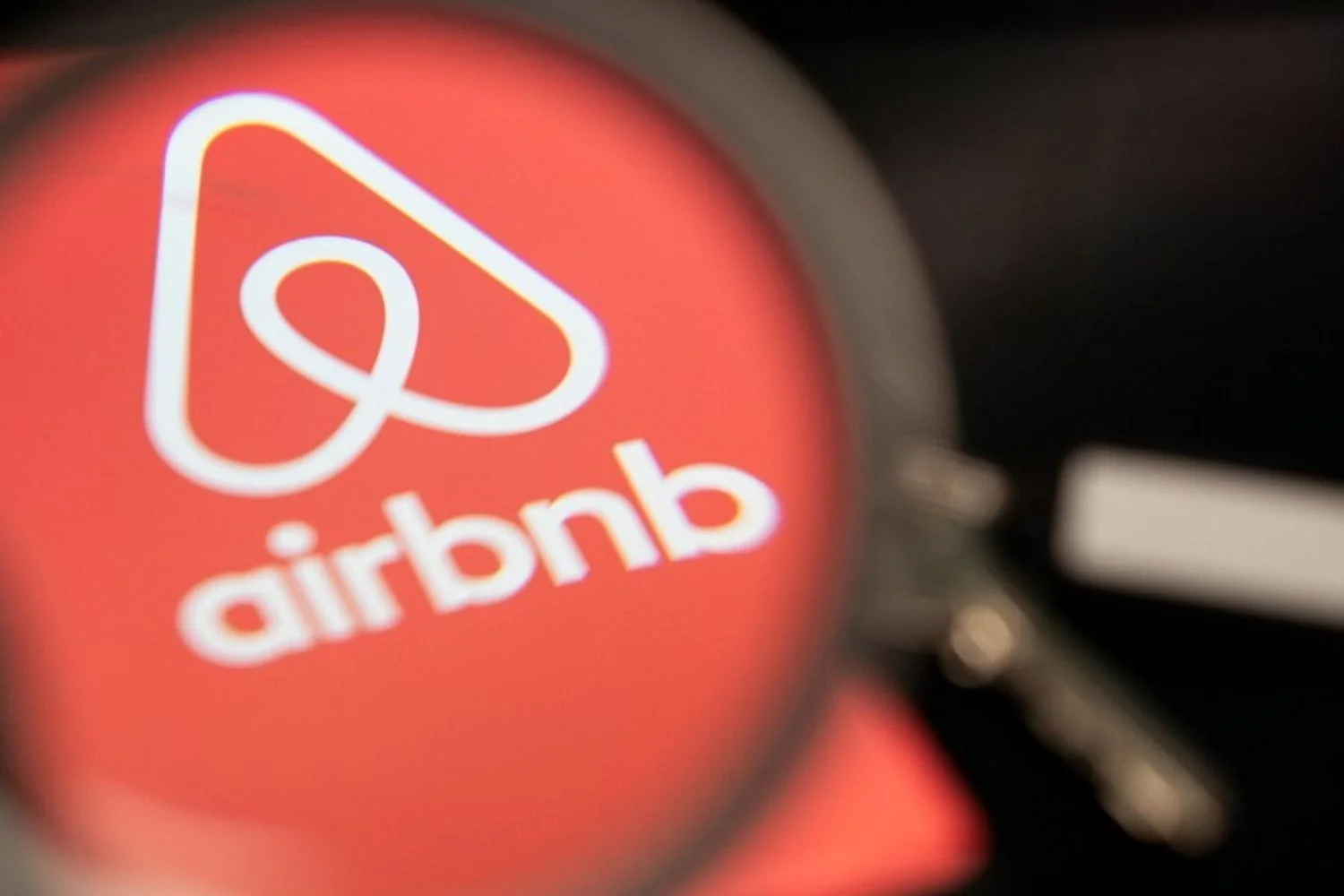 Airbnb repassa €110 milhões em taxas de hospedagem a municípios italianos em 2025