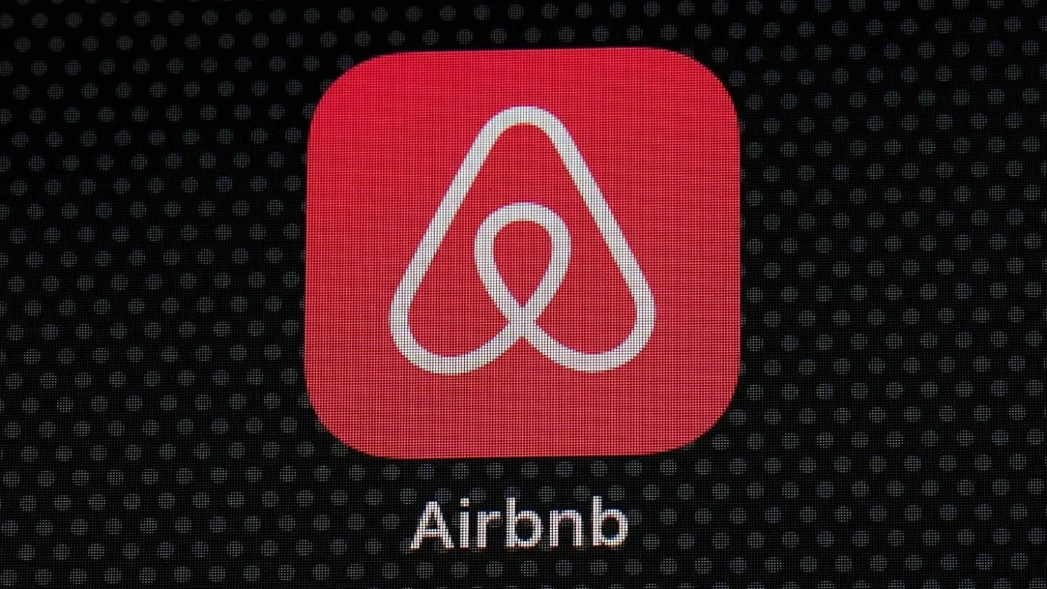 Justiça espanhola mantém pagamento de multa de quase €64 milhões à Airbnb