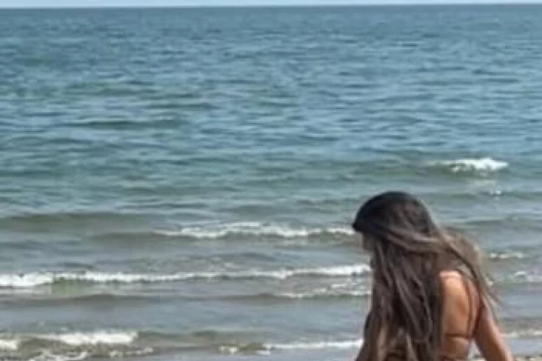 Anna, 17 anos com a anorexia: 'Luto por meu filho Leonardo para existir de verdade'