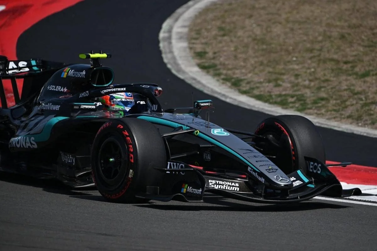 Antonelli faz pole histórica no GP da China e se torna o mais jovem a conquistar a posição de honra