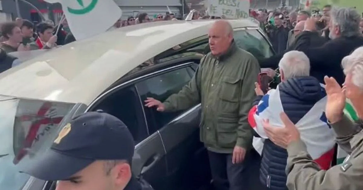 Aurelio Locatelli, o motorista histórico de Bossi: “Amou o povo e recebeu tanto amor”
