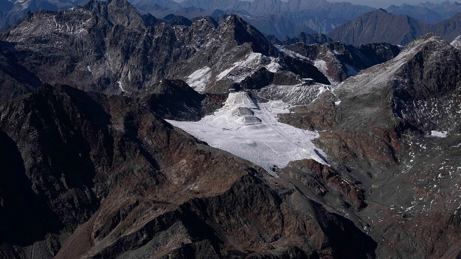 Alerta nos Alpes: 94 de 96 glaciares da Áustria recuaram em dois anos