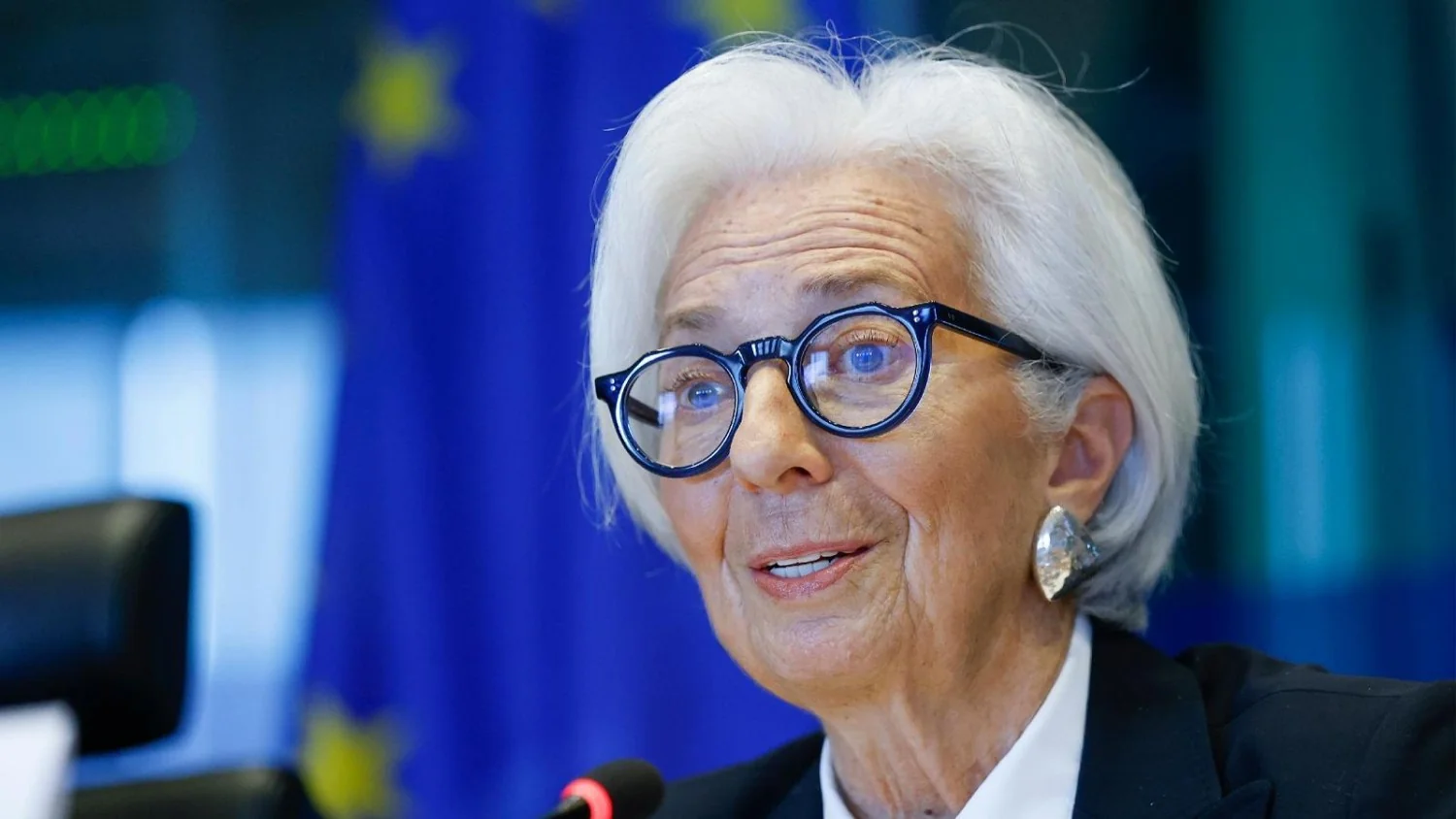 BCE mantém taxa de depósito em 2% e alerta para riscos à economia por causa da guerra no Oriente Médio