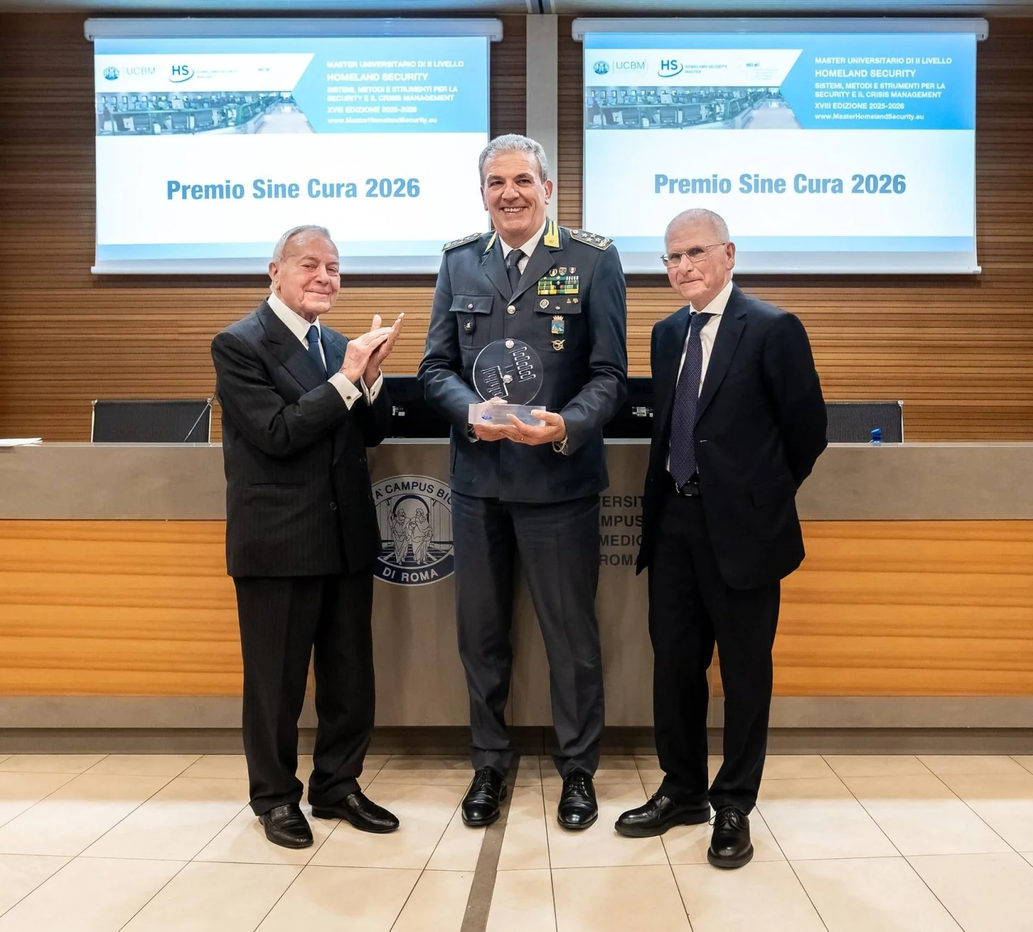 Campus Bio-Medico de Roma premia Andrea De Gennaro com Sine Cura na abertura do Master em Homeland Security