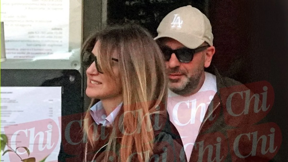 Checco Zalone aparece em Roma com Valentina Liguori: primeiras imagens do novo casal