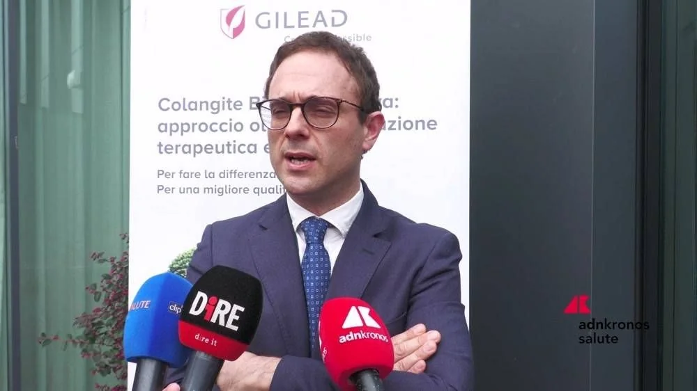 Colangite biliar primitiva: doença autoimune silenciosa só se revela em estágio avançado, alerta hepatologista