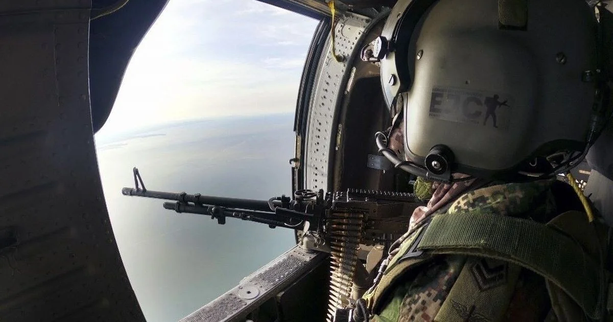 Colômbia: queda de Hércules militar deixa 69 mortos e acirra disputa política sobre avião doado pelos EUA