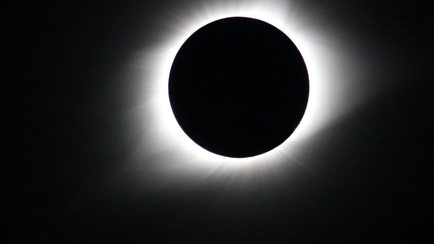 Eclipse do século 2027: por que vale a pena ver ao vivo