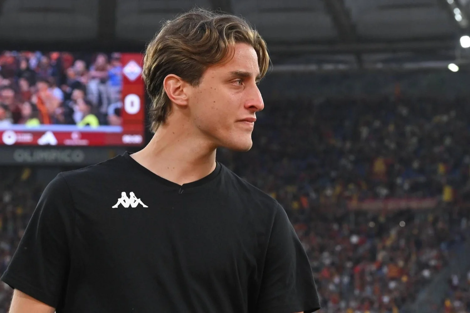 Edoardo Bove marca pelo Watford e recebe homenagem emotiva da torcida: “Você nunca estará sozinho”