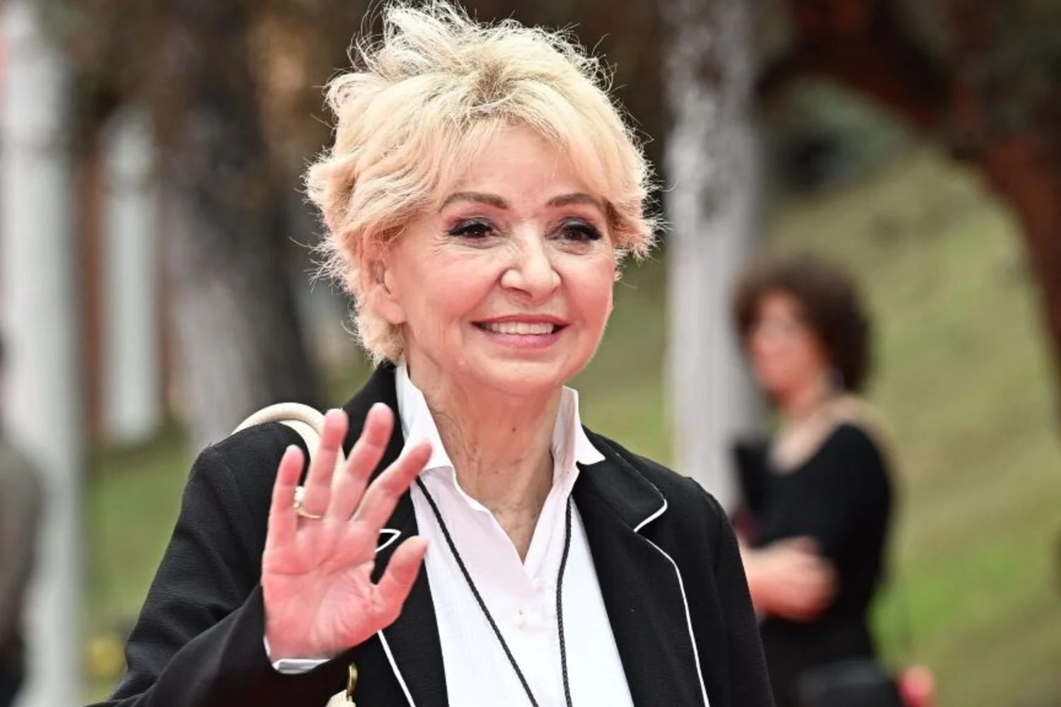 Morre Enrica Bonaccorti, símbolo de bom senso na televisão aos 76 anos
