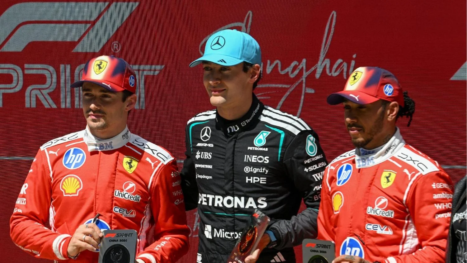 Russell domina sprint na China: Mercedes à frente das Ferraris em Xangai