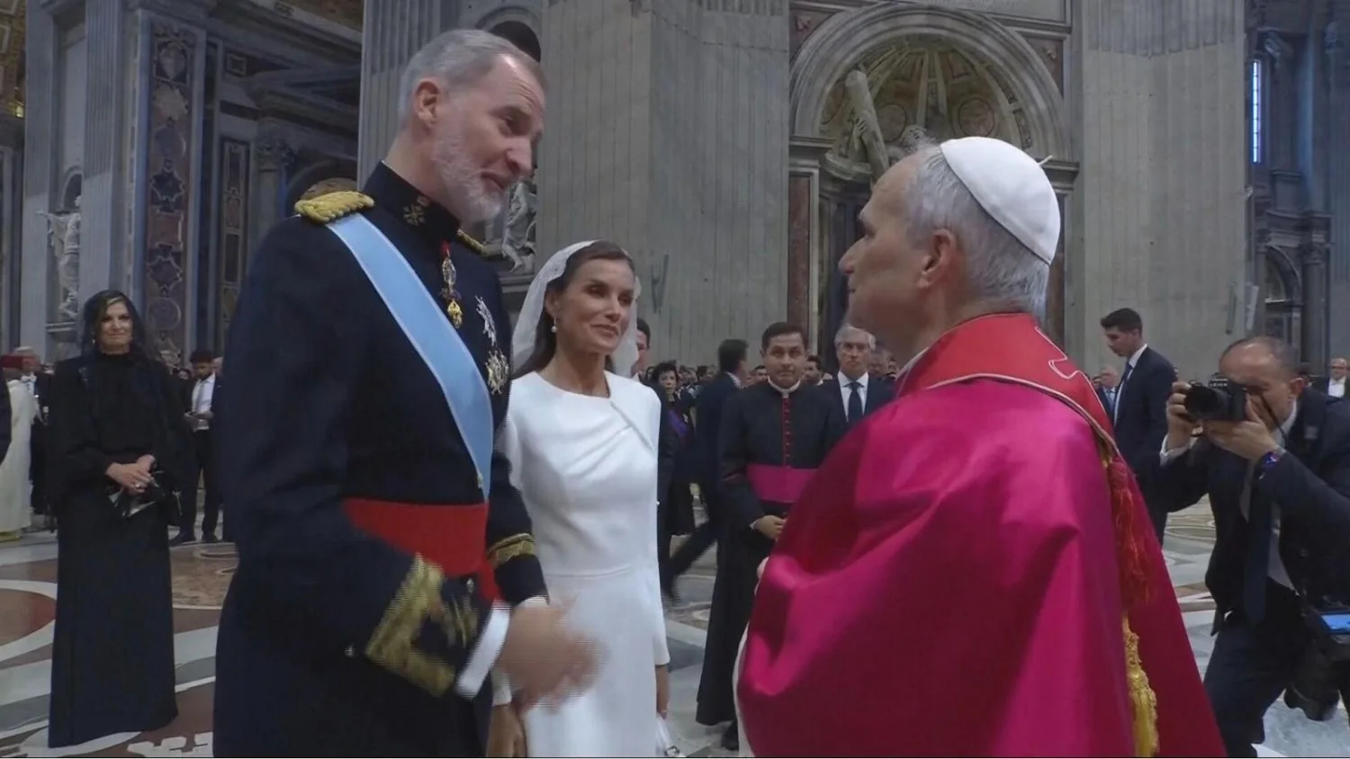 Felipe VI e Letizia em audiência com Papa Leone XIV no Vaticano e cerimônia em Santa Maria Maggiore