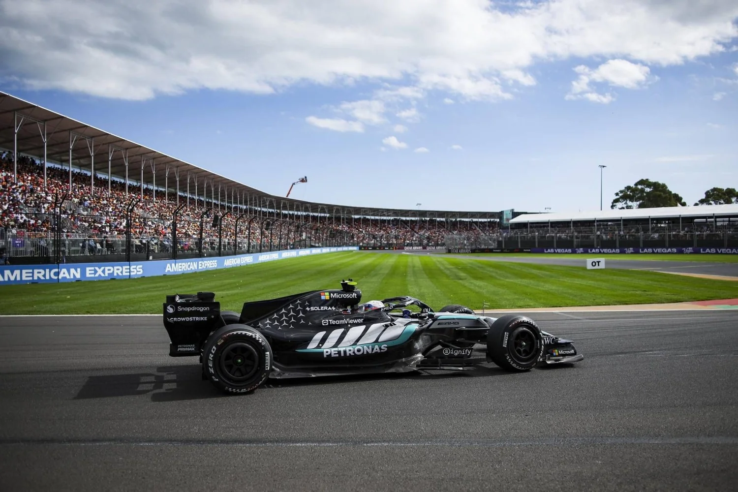 Fórmula 1 2026: Antonelli desafia Russell e transforma a disputa interna da Mercedes