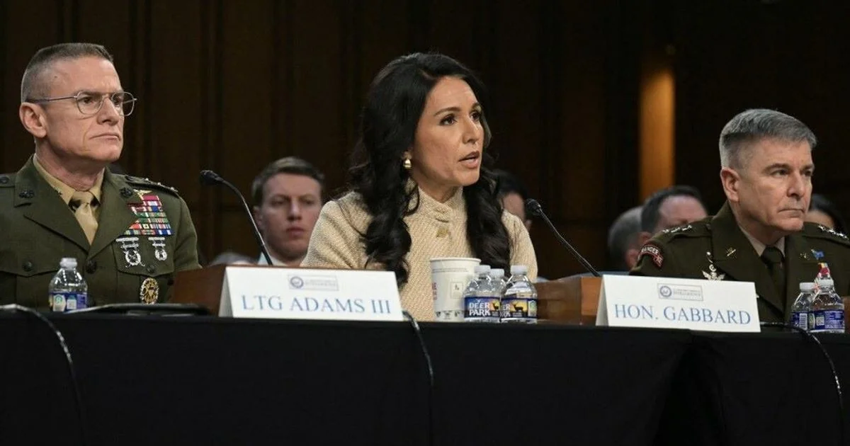 Gabbard no Senado: omissão no depoimento sobre o programa nuclear do Irã e as implicações estratégicas